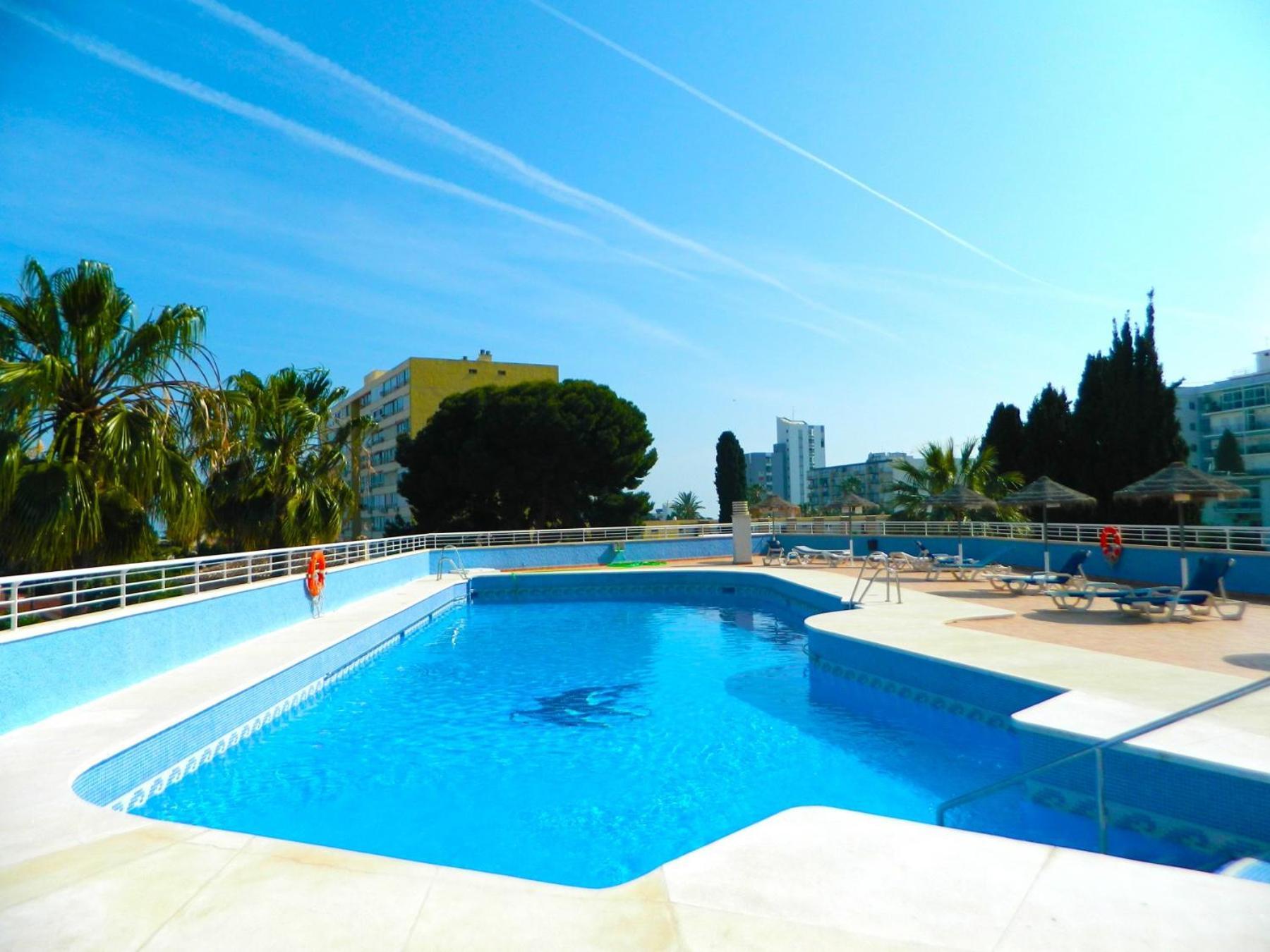 Skysea Benalmadena Puerto Marina Apartment ภายนอก รูปภาพ